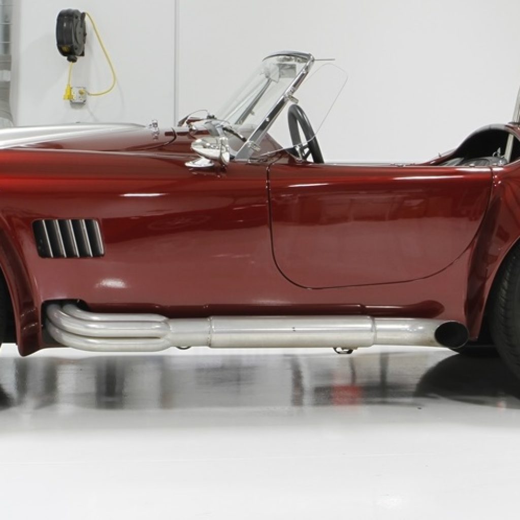 superformance 66 cobra